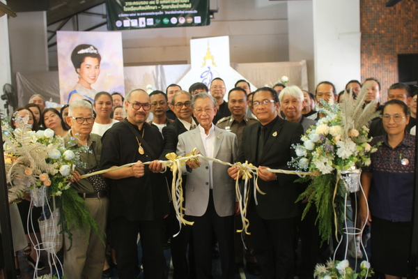 งานเฉลิมฉลองครบรอบ 74 ปี แห่งการสถาปนาโรงเรียนศิลปศึกษา – วิทยาลัยช่างศิลป