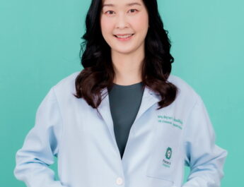 รู้จัก PRESBYOND เลสิคสำหรับสายตายาวตามวัยที่ช่วยให้คนวัย 40+ ลดพึ่งแว่น และใช้ชีวิตได้คล่องตัวขึ้น