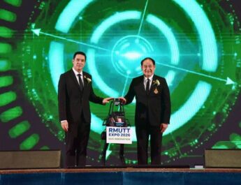 “ดนุพร” ผู้ช่วย รมต.อว. เปิดงาน RMUTT EXPO 2026มทร.ธัญบุรี อวดโฉมวิจัยนวัตกรรม ECO-Innovation ชูงานวิจัยแก้วิกฤตโลก ดันไทยสู่เวทีสากล