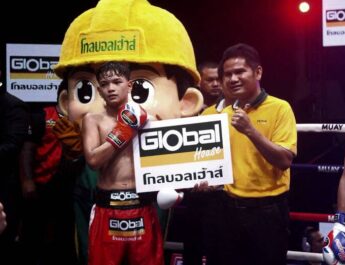 “ปูซาน” ชนะแต้มเดือด ศึกมวยไทยซูเปอร์แชมป์ ส่วน”ฮาเดบ บ้านแรมบ้า” ผ่านเข้ารอบศึกมวยรอบโกลบอลเฮ้าส์ สู่บัลลังก์โลก